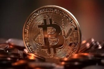 bitcoin18年价格_比特币最高_btc前景2025